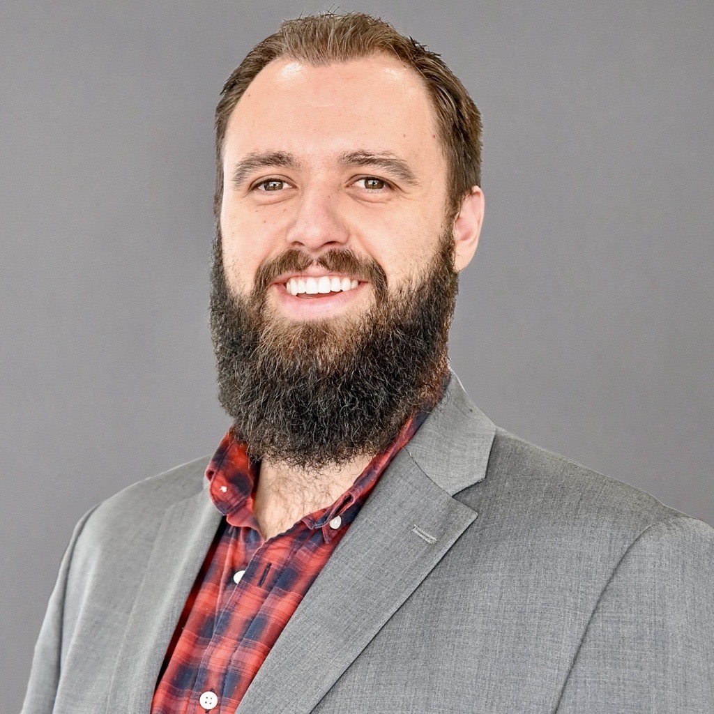 Robert Johnson Sales Manager